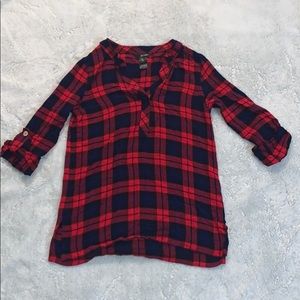 ALI MILES Plaid V-Neck Tunic Top